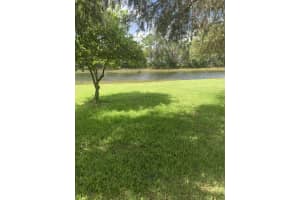 1657 SW Harbour Isles Circle 21, Port Saint Lucie, FL 34986 - MLS#R11094219