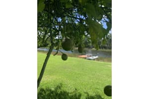 1657 SW Harbour Isles Circle 21, Port Saint Lucie, FL 34986 - MLS#R11094219