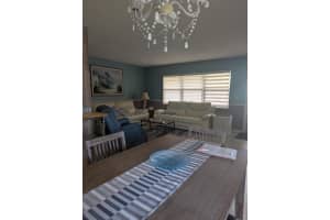 20 Coventry A, West Palm Beach, FL 33417 - MLS#R11094229