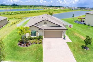 956 Bent Creek Drive, Fort Pierce, FL 34947 Sold 07/31/25
