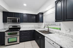 931 33rd Street, West Palm Beach, FL 33407 - MLS#R11094240