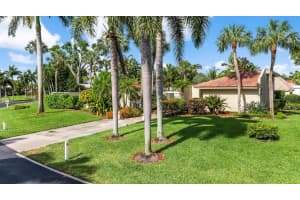 5674 Ainsley Court, Boynton Beach