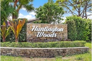 110 Parkwood Drive, Royal Palm Beach, FL 33411 - MLS#R11094271