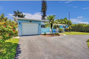 913 SE 16 Place, Deerfield Beach, FL 33441 Sold 09/09/25
