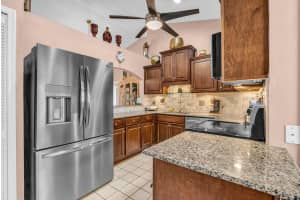 5830 Parkwalk Circle W, Boynton Beach, FL 33472 - MLS#R11094326