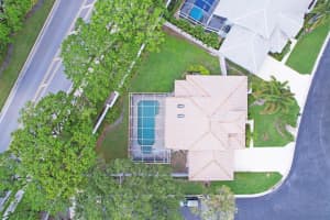 135 Eagleton Court, Palm Beach Gardens, FL 33418 Sold 07/03/25