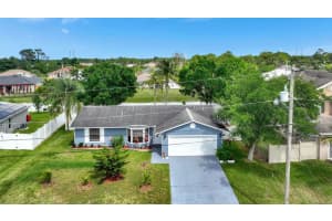 2533 Sw Halissee Street, Port Saint Lucie