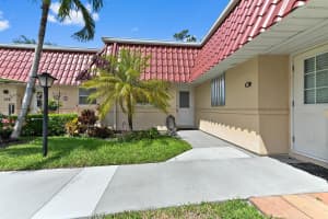 140 Amherst Lane, Lake Worth, FL 33467 - MLS#R11094365