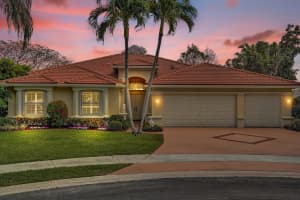 MLS# R11094373, Lake Worth, Florida 33463
