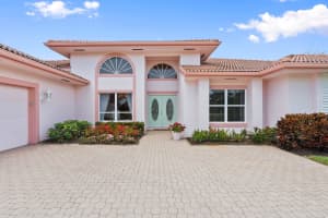 4402 SW Dundee Court, Palm City, FL 34990 Sold 08/28/25