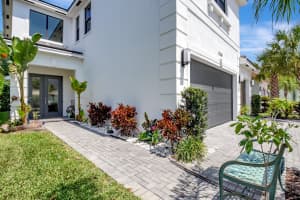 7180 Villamar Way, Lake Worth, FL 33463 - MLS#R11094404