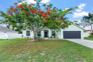 1262 Sw Hunnicut Avenue, Port Saint Lucie