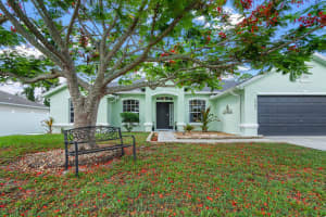 1262 SW Hunnicut Avenue, Port Saint Lucie, FL 34953 - MLS#R11094445