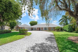 489 S Country Club Drive, Atlantis, FL 33462 - MLS#R11094478