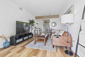 2060 Greenview Shores Boulevard 318, Wellington, FL 33414 - MLS#R11094483