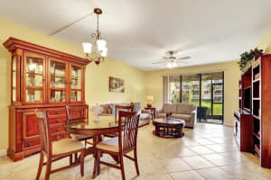 100 Uno Lago Drive 104, Juno Beach, FL 33408 - MLS#R11094504