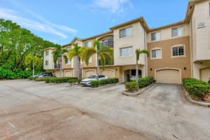 400 N Crestwood Court 410, Royal Palm Beach, FL 33411 - MLS#R11094643