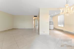 7 Normandy A, Delray Beach, FL 33484 Sold 07/18/25