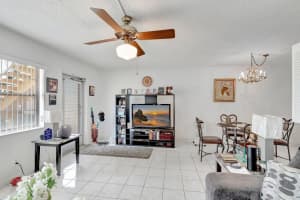 210 Chatham K, West Palm Beach, FL 33417 - MLS#R11094679