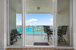 2640 Lake Shore Drive 2409, Riviera Beach, FL 33404 - MLS#R11094684