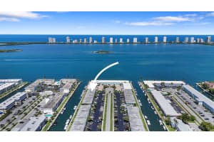 109 Wettaw Lane 103, North Palm Beach