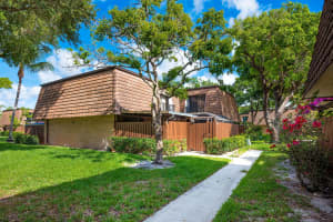 2205 22nd Lane, Greenacres, FL 33463 - MLS#R11094710