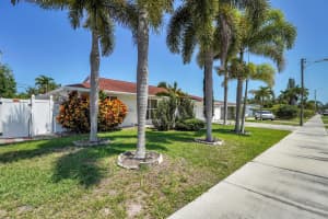 600 NW 12th Avenue, Boca Raton, FL 33486 - MLS#R11094728