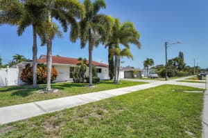 600 NW 12th Avenue, Boca Raton, FL 33486 - MLS#R11094728