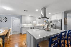 454 Tequesta Drive, Tequesta, FL 33469 Sold 10/28/25