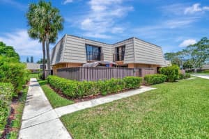 6644 66th Way, West Palm Beach, FL 33409 Sold 07/31/25