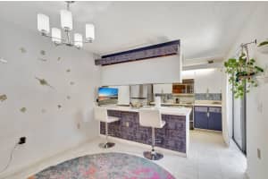 6644 66th Way, West Palm Beach, FL 33409 Sold 07/31/25