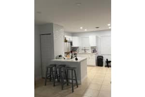 3600 Jackson Street 22, Hollywood