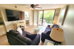 600 Egret Circle 7302, Delray Beach, FL 33444 - MLS#R11094843