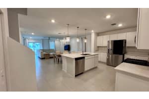 6731 NW Windwood Way, Port Saint Lucie, FL 34987 - MLS#R11094870