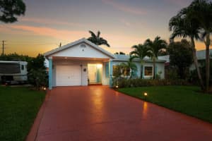 1222 N Palmway, Lake Worth Beach, FL 33460 Sold 08/08/25