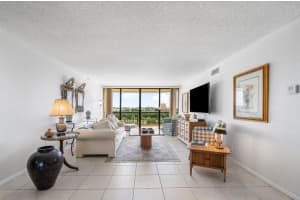 1900 Consulate Place 402, West Palm Beach, FL 33401 - MLS#R11094892