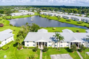 422 Grove Isle Circle Circle, Vero Beach, FL 32962 - MLS#R11094914