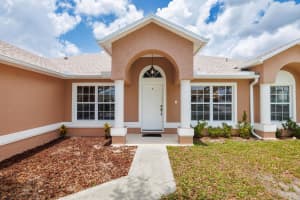 2401 SW Santana Avenue, Port Saint Lucie, FL 34953 Sold 07/28/25