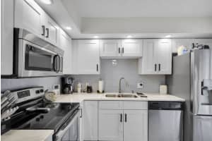 1302 13 Court, Palm Beach Gardens, FL 33410 Sold 08/29/25