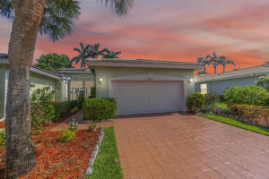 10664 Royal Caribbean Circle, Boynton Beach, FL 33437 Sold 10/28/25
