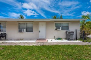 2449 Saginaw Avenue, West Palm Beach, FL 33409 - MLS#R11095024