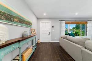 73 W Palm Avenue, Lake Worth, FL 33467 Sold 08/01/25