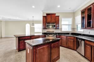 1280 S Village Square, Vero Beach, FL 32966 - MLS#R11095048