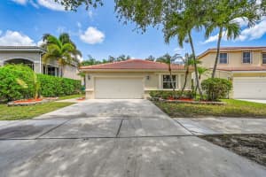 5365 Nw 49th Street, Coconut Creek