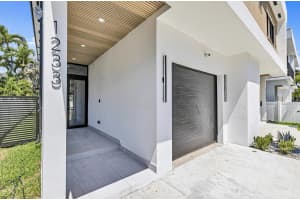 1233 NE 12 Avenue A, Fort Lauderdale, FL 33304 - MLS#R11095146