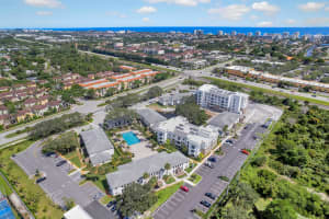 250 W Hidden Valley Boulevard, Boca Raton, FL 33487 - MLS#R11095184