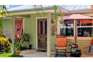 3725 SE Middle Street, Stuart, FL 34997 Sold 07/22/25