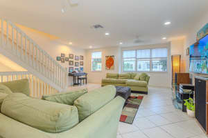 433 Amador Lane 1, West Palm Beach, FL 33401 Sold 11/06/25