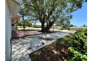 737 Ilex Court, Lake Park, FL 33403 Sold 07/24/25