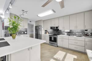 5049 N Highway A1a 1905, Hutchinson Island, FL 34949 - MLS#R11095295